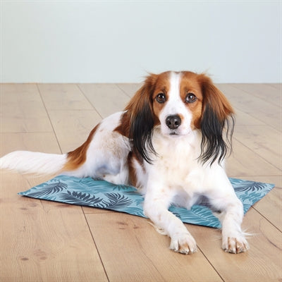Trixie Cooling Mat With Palm Leaves Print Light Blue